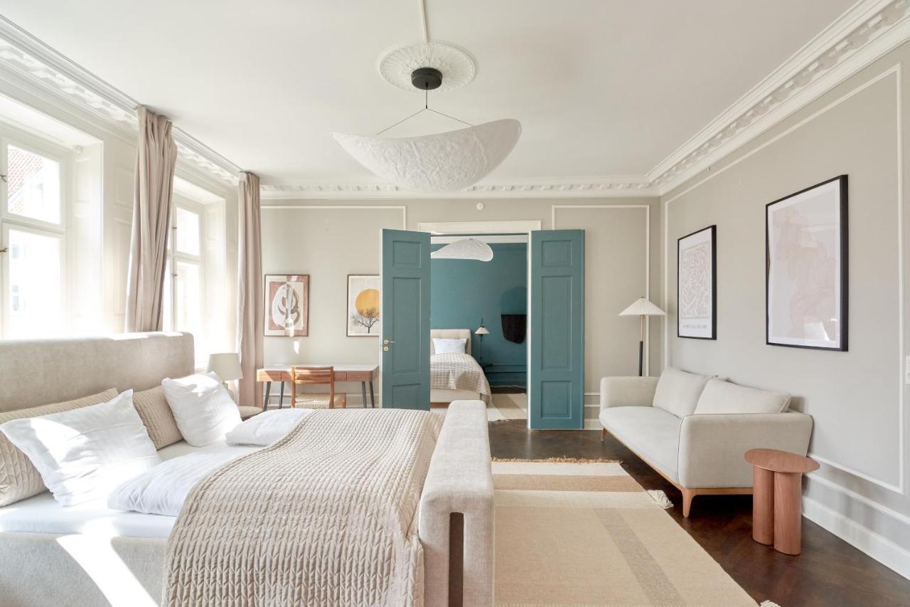 220Sqm Designer Apt - Copenhagen City Center - Private Balcony Экстерьер фото
