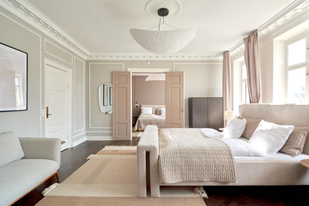 220Sqm Designer Apt - Copenhagen City Center - Private Balcony Экстерьер фото